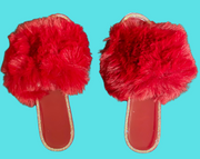 MAROON H.F.C FAUX FUR SLIPPERS.