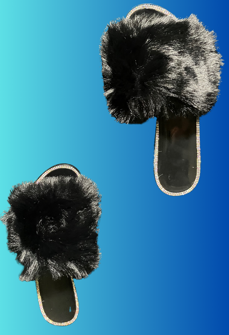 BLACK H.F.C FAUX FUR SLIPPERS.